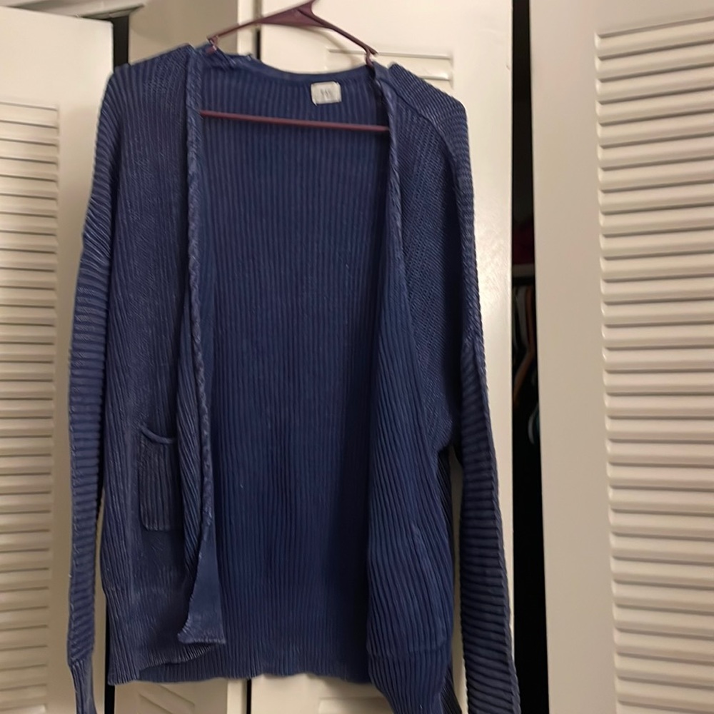 Blue long sleeve O& O cardigan